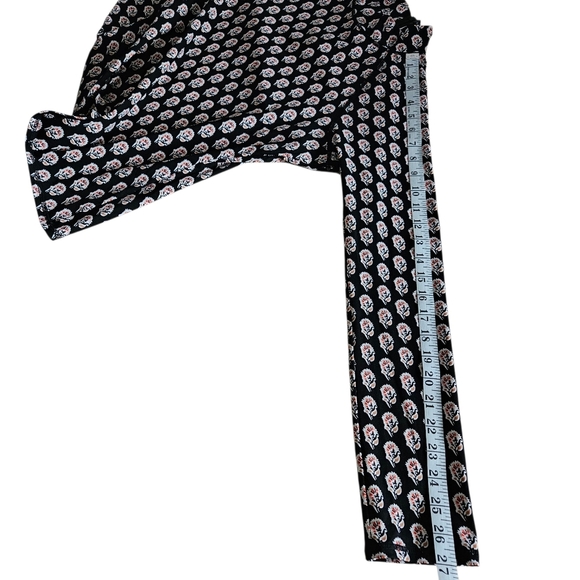 Garnet Hill Swim Rashguard Natural UPF 50+ M Long Sleeve Pullover 1/4 Zip Black - Picture 11 of 14